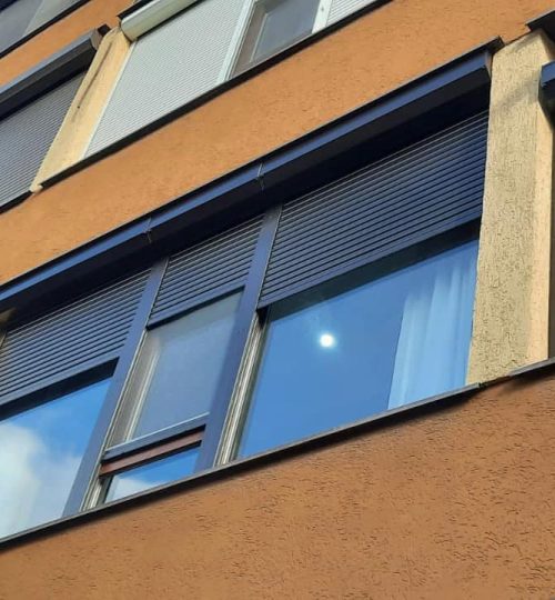 Ru;ouri exterioare din aluminiu aplicate si suprapuse